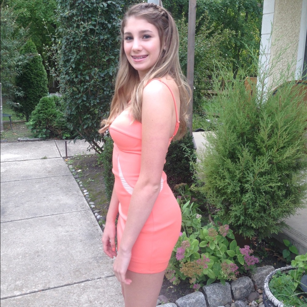 Bebe bodycon dress